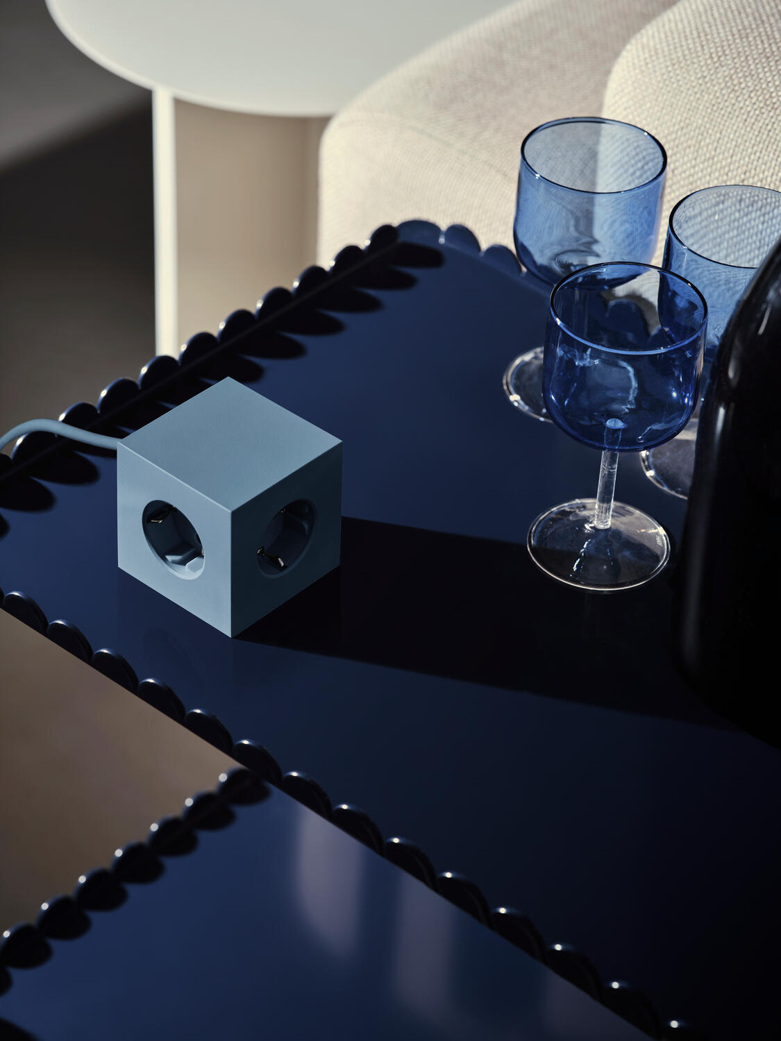 Square 1, USB-C & magnetisk stikdåse - Shark Blue